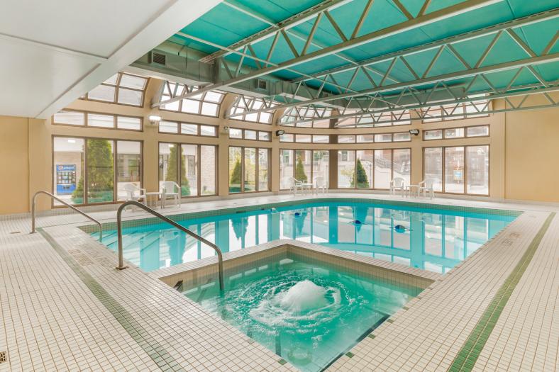 Quality Inn Indoor Pool